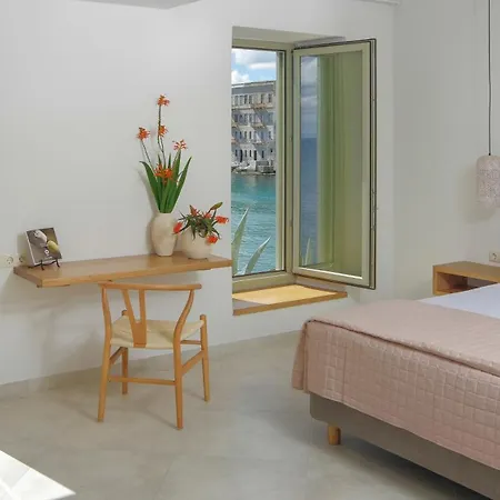 Floris Manor Hotel Ermupoli