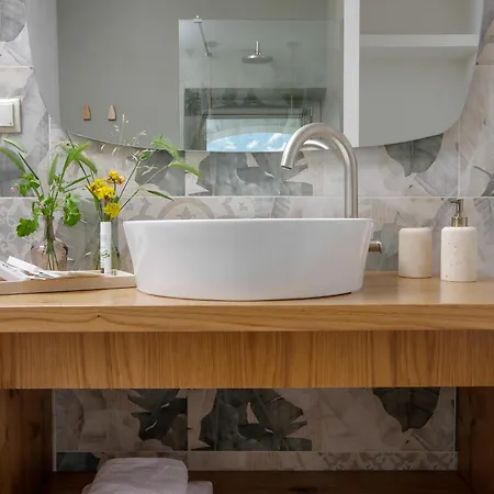 Floris Manor *