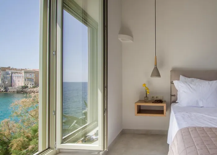 Floris Manor * Ermoupoli