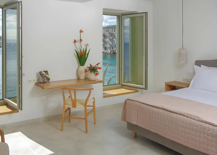 Floris Manor Hotell Ermoupoli